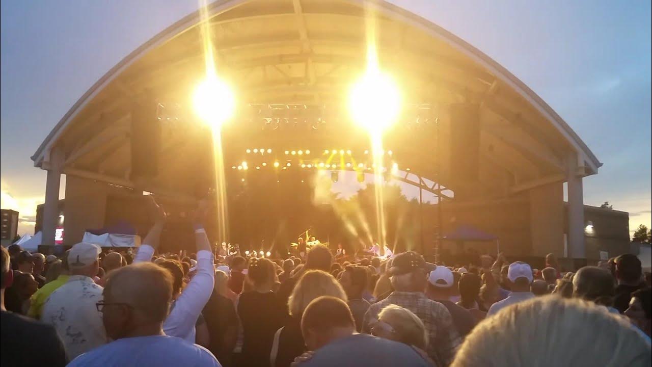 Huey Lewis Walking On A Thin Line Waterfest Oshkosh, WI 7/12/2017 YouTube