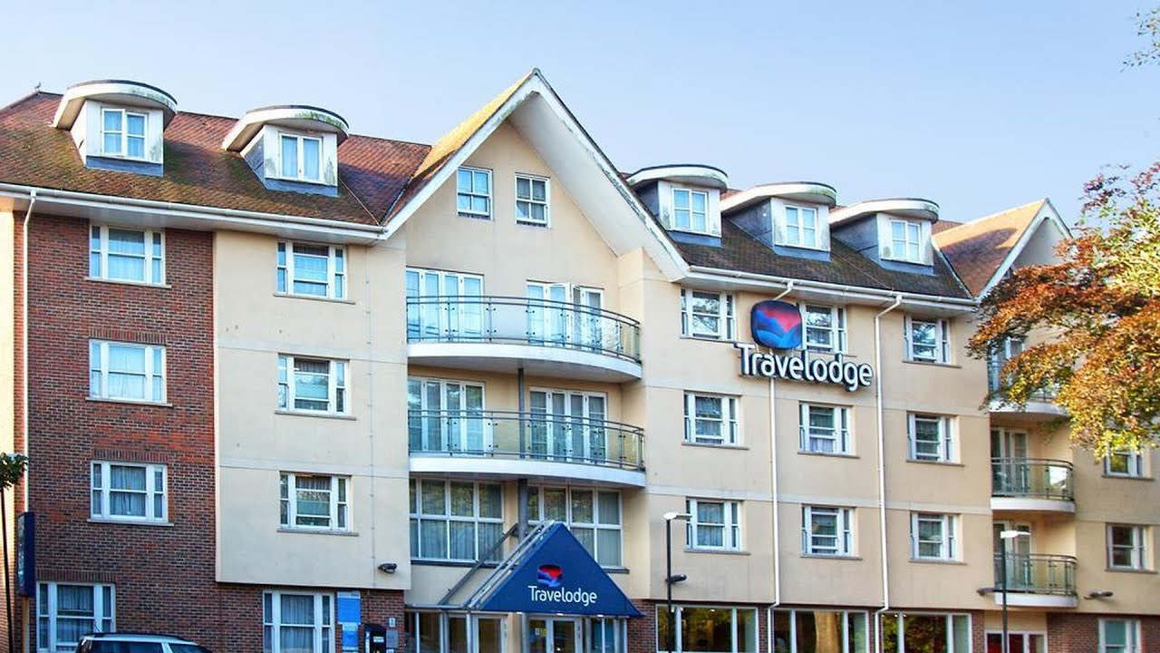 Travelodge Bournemouth | Bournemouth, United Kingdom | Hotel Review🏠
