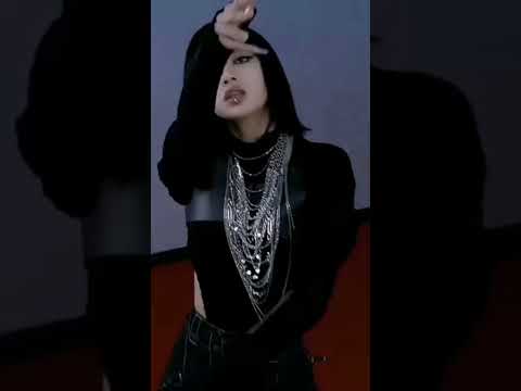 Lisa And Jisoo Edit Go Banaza Short Blackpink Gobanaza Oldtrend