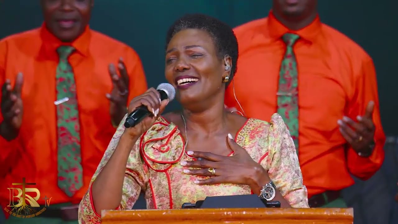 Tuesday Worship Moments with Dr. Sarah K & Shachah Team {18TH MAR 2025}