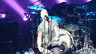 Daughtry - No Surprise @ Zenith, Paris.