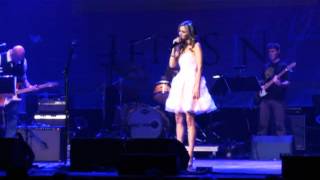 Sarah Darling - Blackbird on TCN