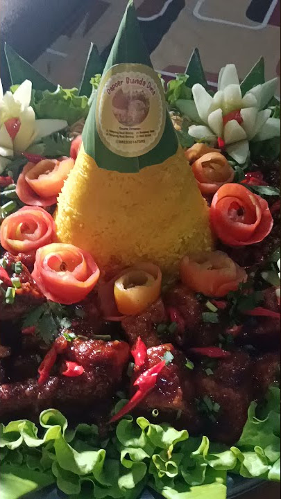 Tumpeng Nasi Kuning Untuk 10 Orang Harga Terjangkau#shorts