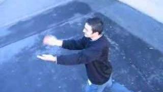 corde invisible Wealth