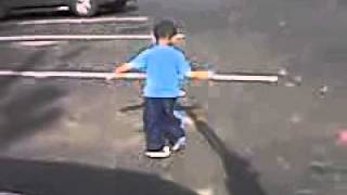 ReedysVID  00002-20101122-1250.3GP