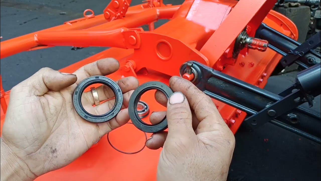 How to replaced pinion shaft seal and bushing for rotorvator center