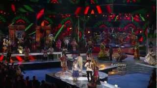 Lila Downs,Celso Piña,Y Toto la Momposina-Zapata se queda -HD - Latin Grammy 2012 chords