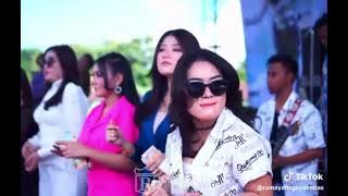 Santai bersama new monata karya H.rhoma irama