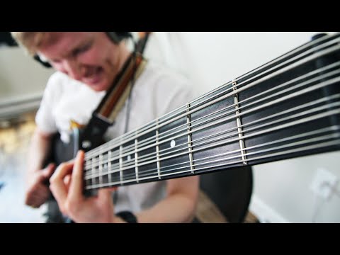 12-string BASS sounds MASSIVE 