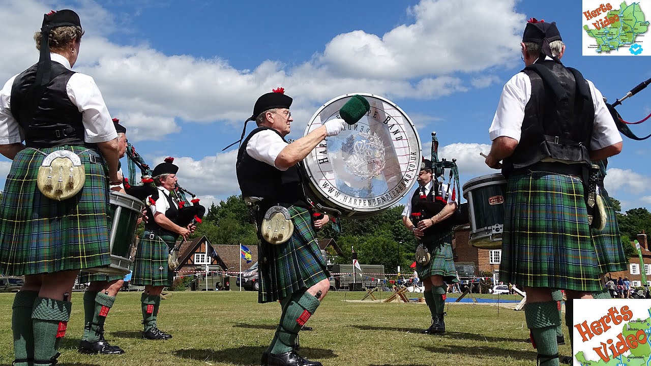 BagPipes and drums Band Green Hills of Tyrol ArmedForcesDay 2015