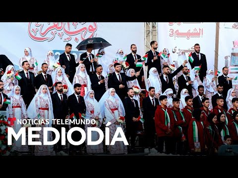 Organizan una boda multitudinaria para 54 parejas en Gaza | Noticias Telemundo