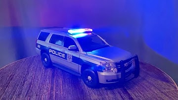 1/24 Scale Norscot Police Tahoe with working Lightbar