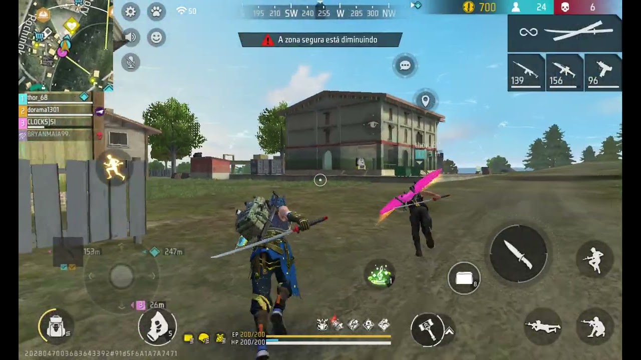 Jogando free fire tablet equipe 