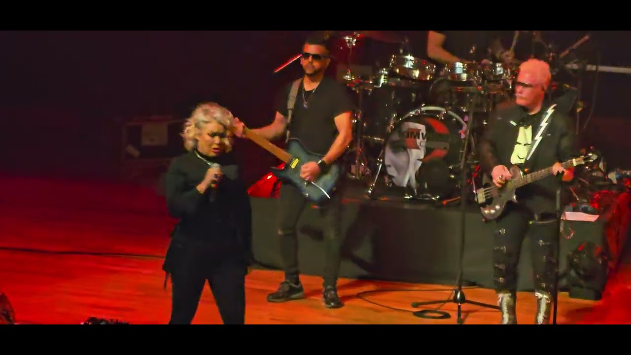 Kim wilde never trust a stranger( birmingham symphony hall 2025) the close tour
