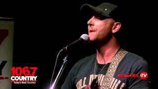 Tim Hicks (Live) -   Get By