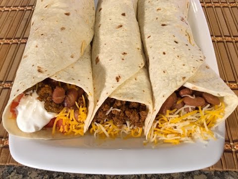 how-to-make-burritos-mexican-food-recipes-beef,beans,cheese