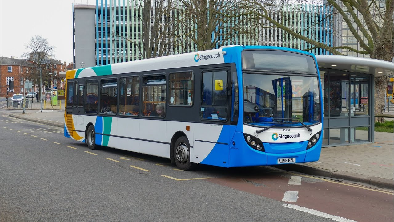 Buses in Bedford 11/3/22