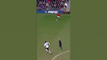 Roy Keane tackles & Cristiano Ronaldo scores!