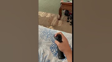 John wick one hand press check