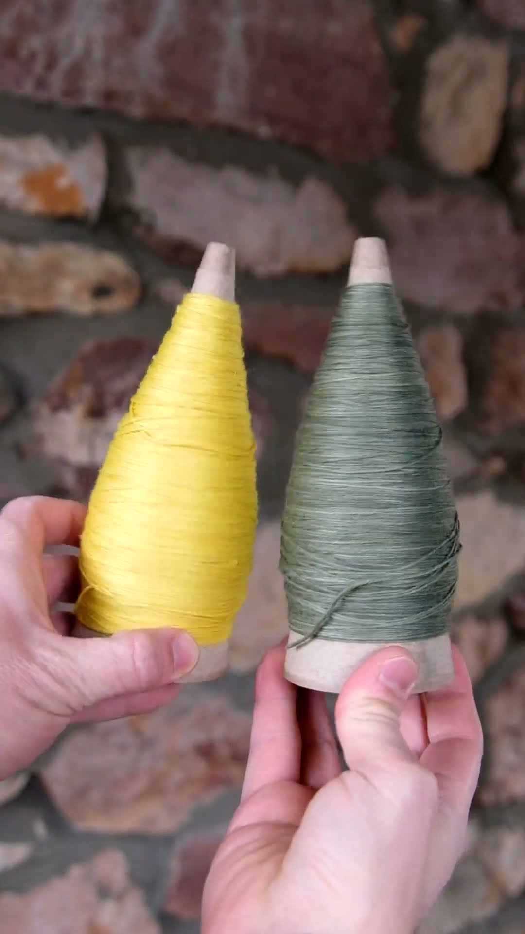 Dyeing Yarn With Sagebrush to Make a Sagebrush Pattern