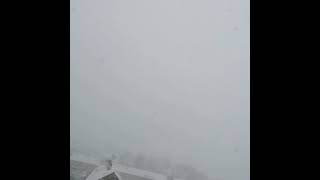 Şu Dağlarda Kar Olsaydım