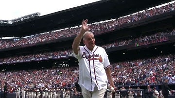 DET@ATL: Cox introduced at Turner Field