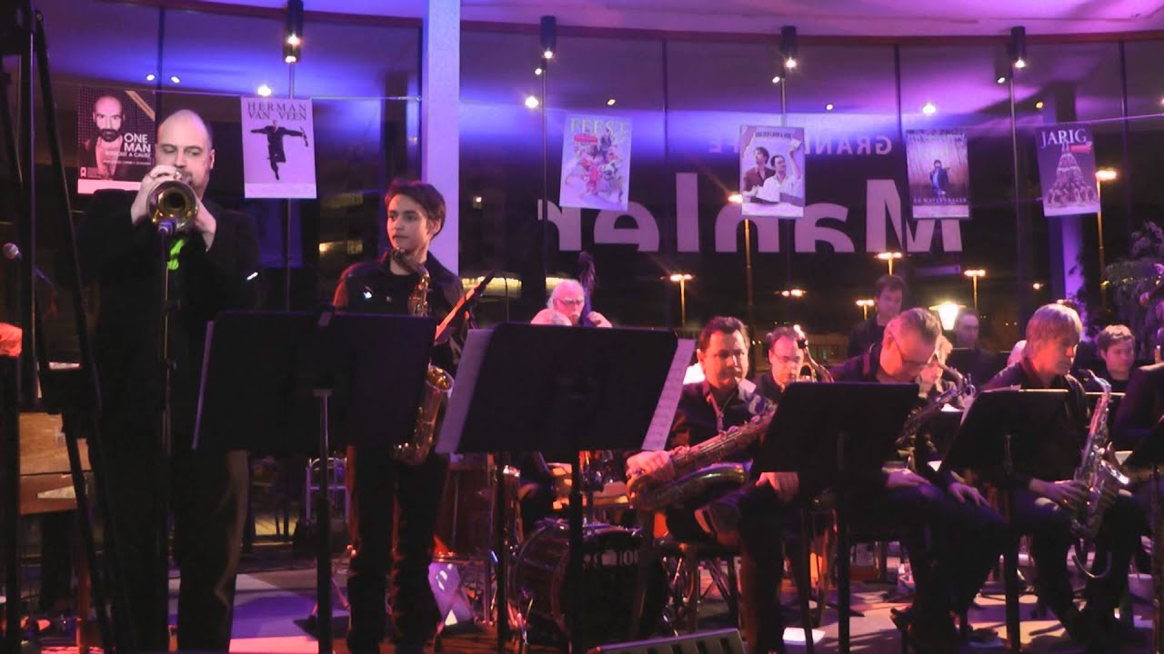 Folklore Guus Tangelder Bigband met Bert Lochs en Tadjiro Velzel.(13 jaar)