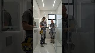 De baño pequeño abandonado a spa de lujo: ¡El resultado es brutal! 🤯 #diy