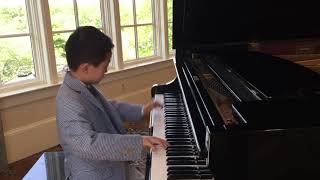 Bach Two- and Three-Part Inventions No.8 played by William Zhang (6 years old)