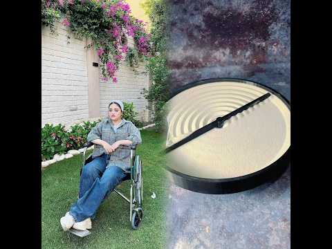 يضع شئ غريب في عين كفيفه والصدمه  1