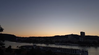 Sunset over the Danube in Linz, Austria – 30 Min Slow 4K Panorama | Relaxing Music Sunset over the Danube in Linz, Austria – 30 Min Slow 4K Panorama | Relaxing Music