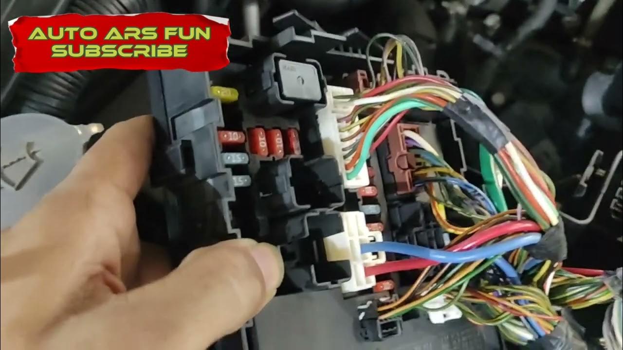 U1001 U0101 Nissan petrol fualt code - YouTube