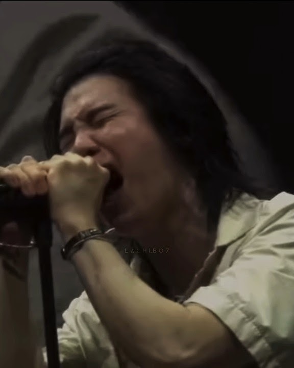 The way Yoongi is pouring his heart out during ‘Amygdala’…😭😭 #yoongi #agustd #agustdtour #suga