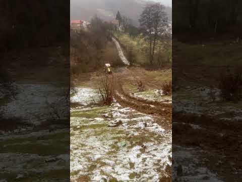 Video: Gusjeničarska terenska vozila porodice Ripsaw EV3 (SAD)