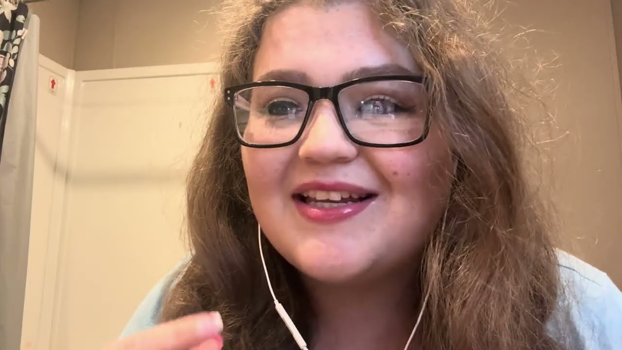 ASMR-Doing Your Makeup for Prom