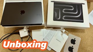 14-inch MacBook Pro M3 Pro Unboxing & First Impressions (Space
