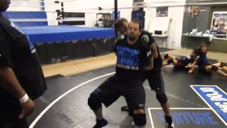 Torture Chamber training: Hammerlock reversal 1