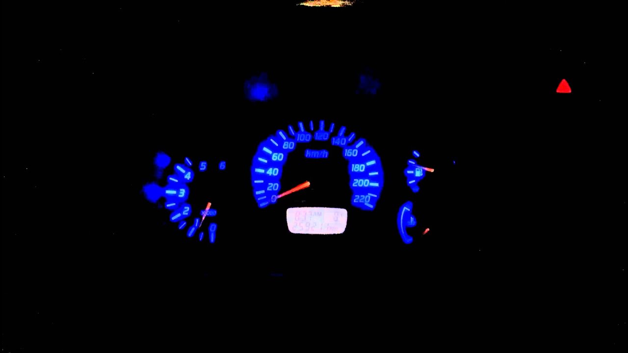 Ниссан Альмера Тино 2.2 - YouTube