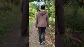 Iগ্রাম বাংলার মেঠোপথ। অত্যন্ত সুন্দর সবুজে ঢাকা একটি গ্রামের দৃশ্য।