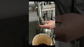 Automatic Cosmetic Shea Butter Heating Mixing Custard High Viscosity Jar Paste  Filling Machine