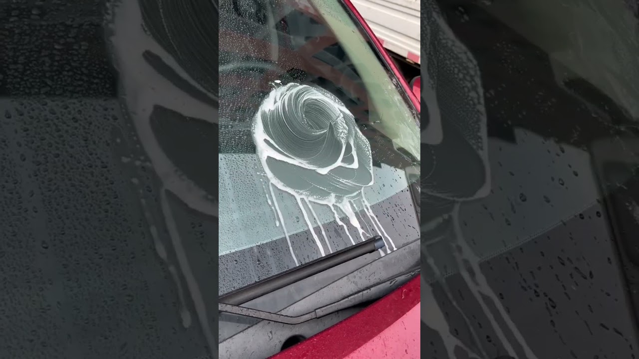 Glass oil film cleaning.