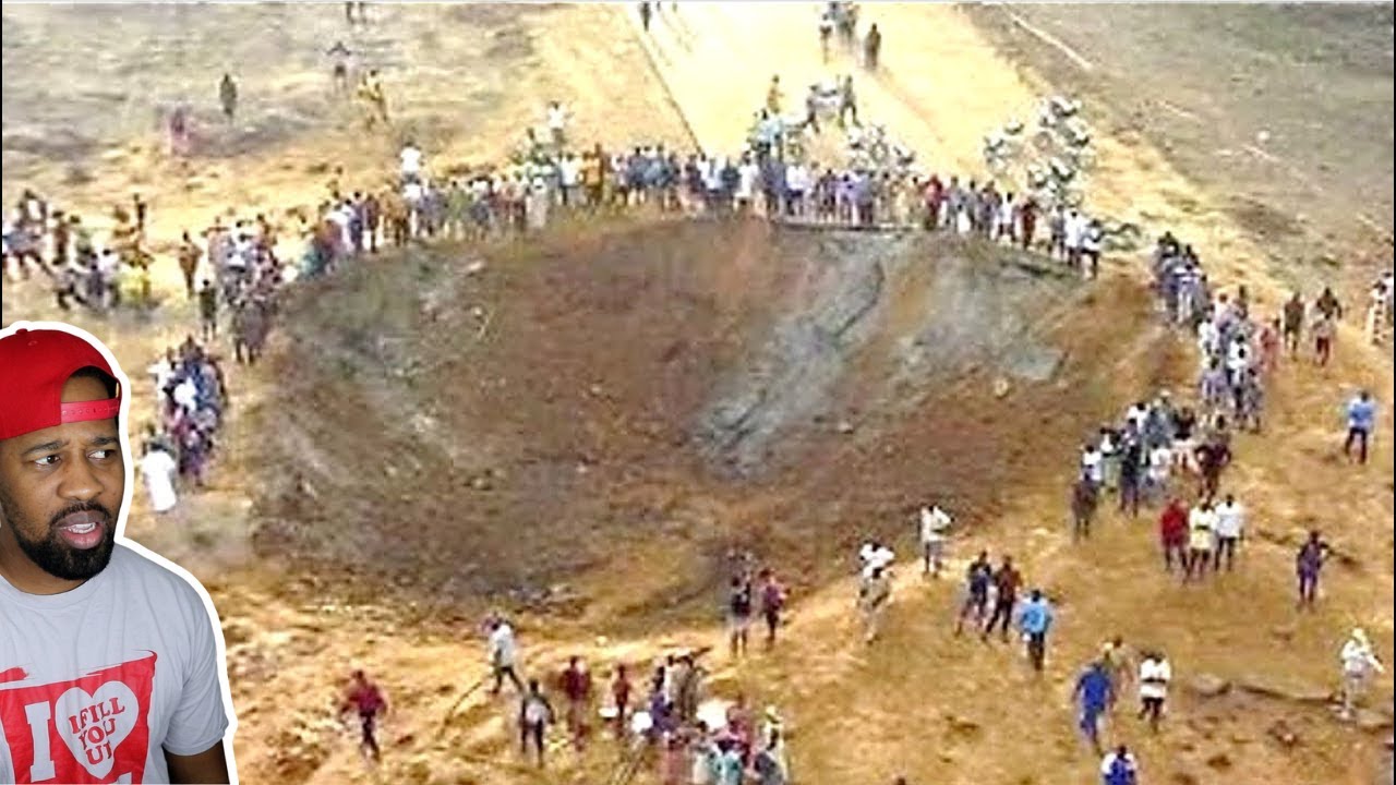 What Scientists Found In Massive Crater In Africa Shocked The World!