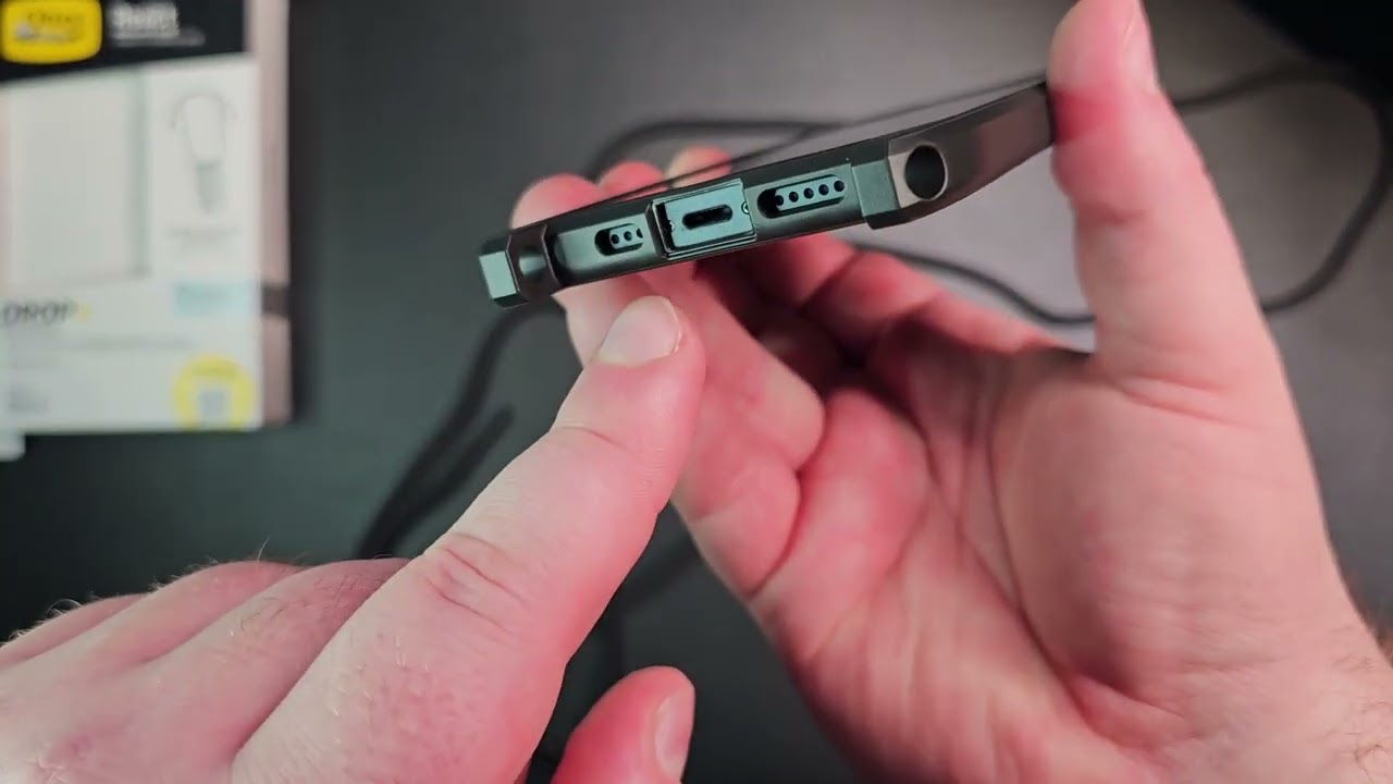 OtterBox React Necklace Case with MagSafe for iPhone 14 /13 - Unboxing