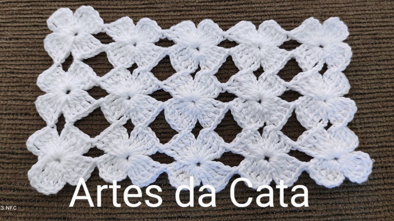 Flor quatro pétalas em crochê #artesdacata #pontofantasia #crochêdacata