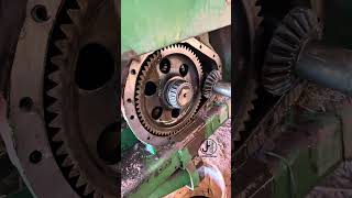 Broken input shaft on this John Deere 348 small square baler