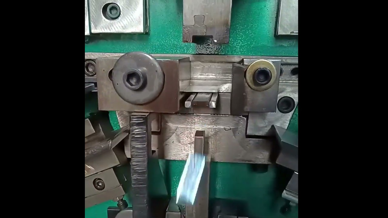 The machine for making plastic strap packing clips shipping to Riyadh Saudi Arabia