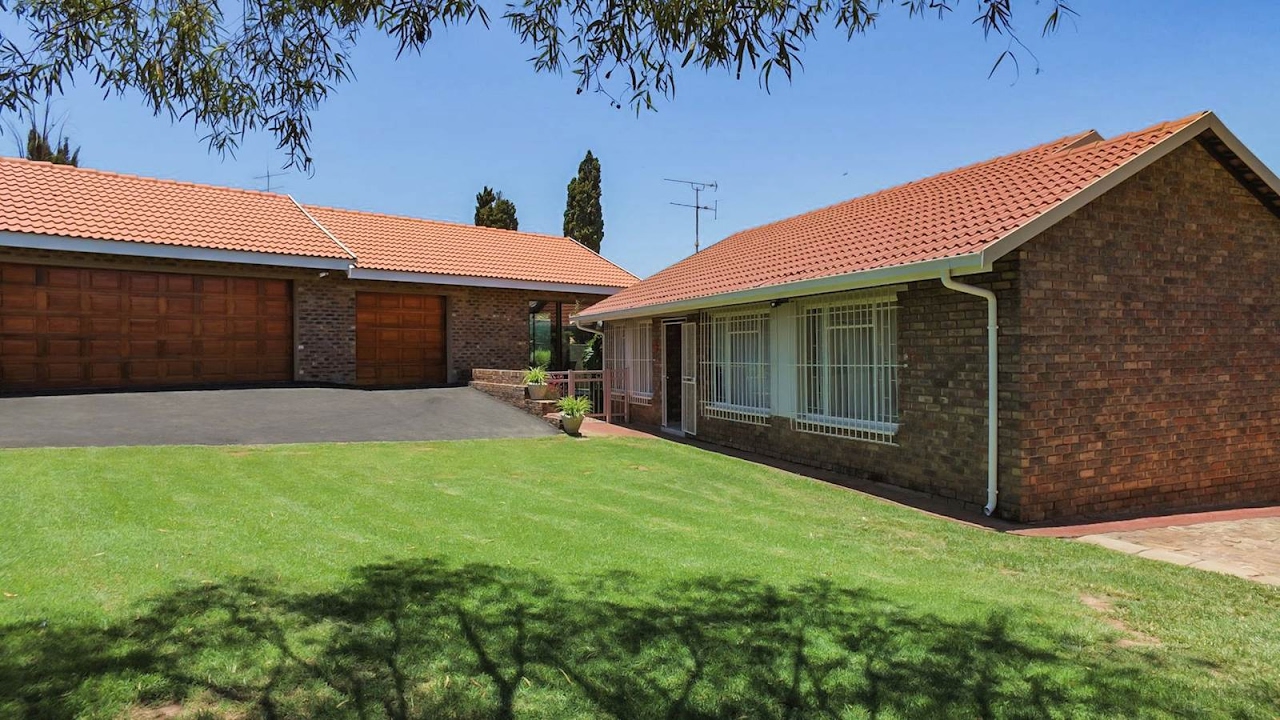3 Bedroom House for sale in Gauteng East Rand Alberton