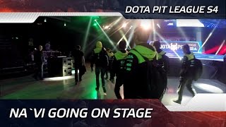 Na`Vi going on stage @ Dota Pit S4