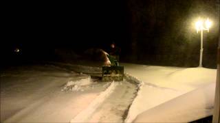 5 Foot Texas Woman Wrestles 300 # Snow Machine Into Submission!