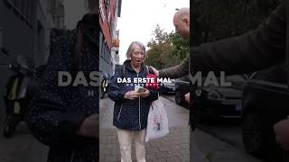 Rentnerin Weint Wegen Spende